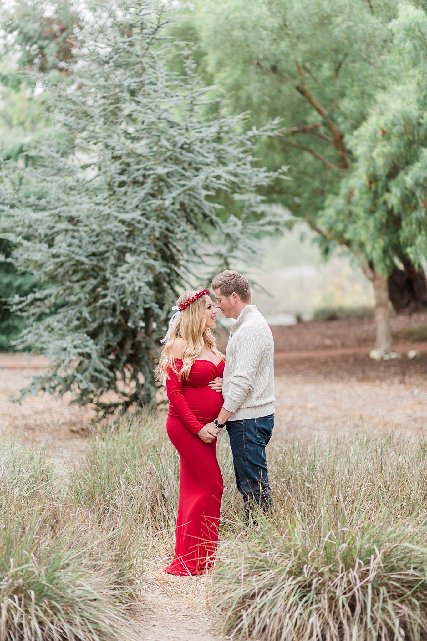 Holiday Maternity Photography in Palos Verdes